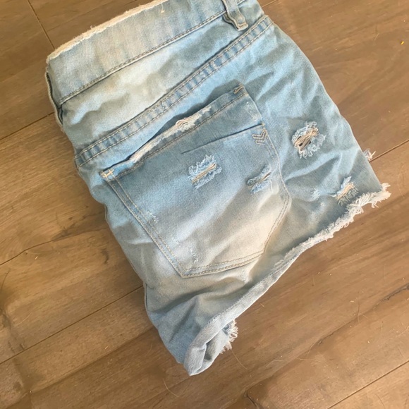 Mini skirt - Picture 2 of 4